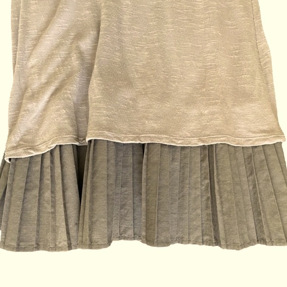 Free people Parisian cowl neck pleated dress size M - Picture 4 of 4